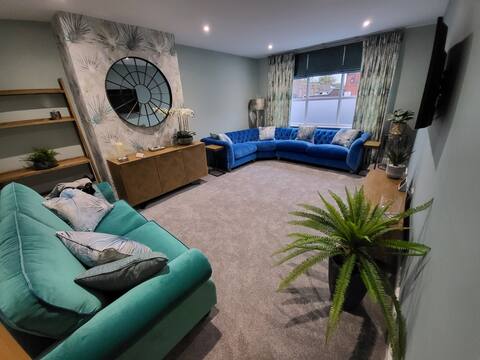 Character 5 bedroom property