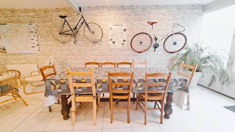 Gite stop for bike lovers Azay center 12p.
