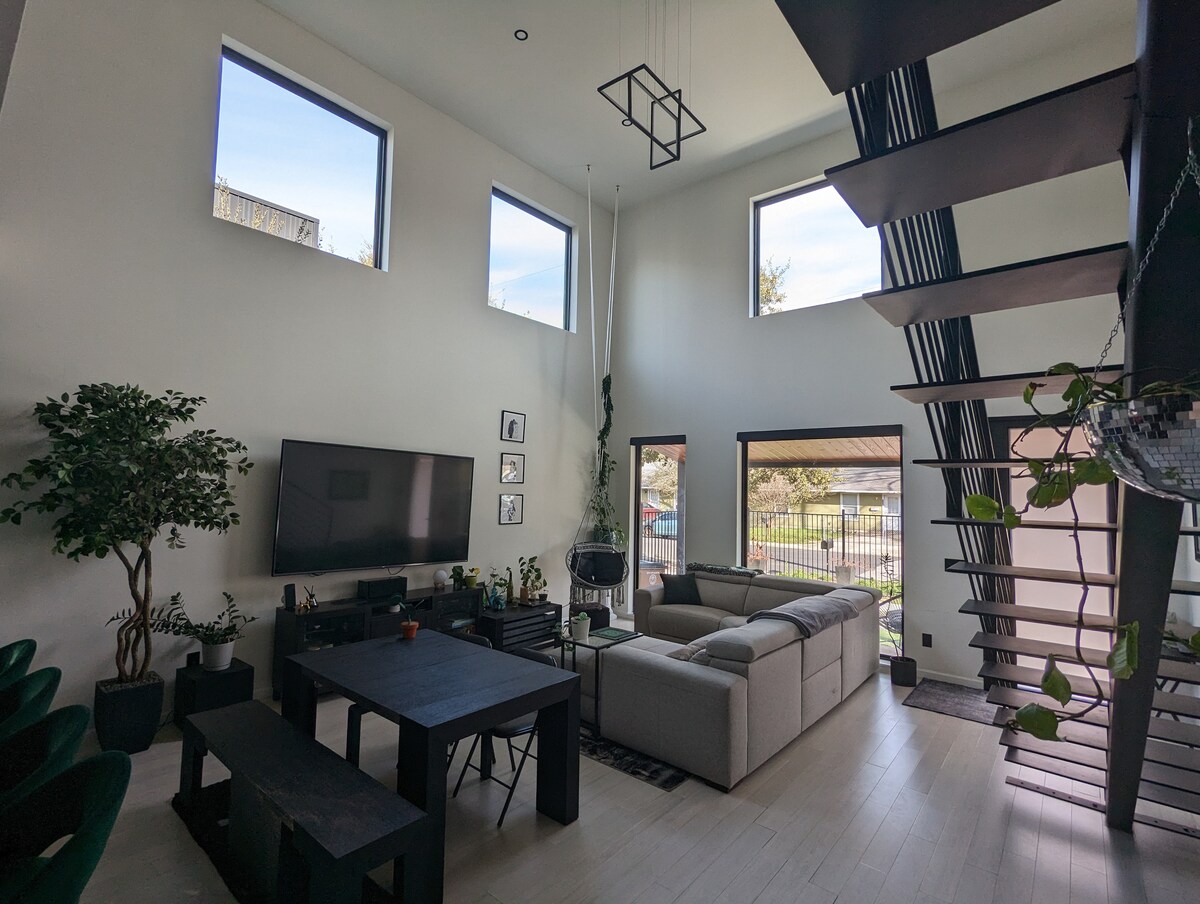 Modern Home near Downtown, Sxsw, Acl, & Cota F1
