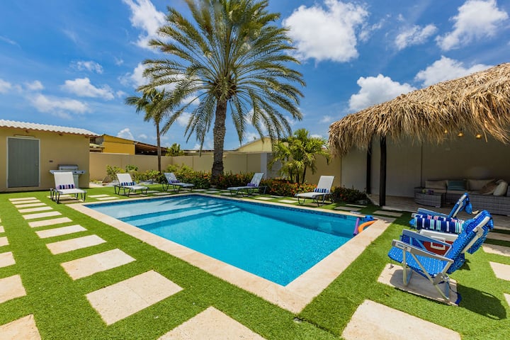 Amazing Modern 4BR3BA Villa w/ Large Private Pool