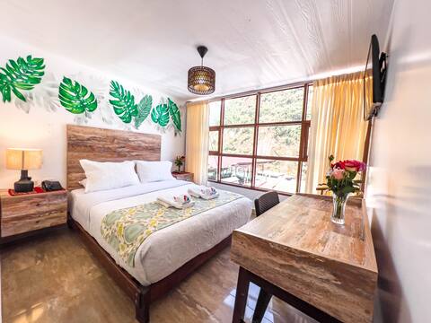 ROOM WITH MOUNTAIN VIEWS includes breakfast