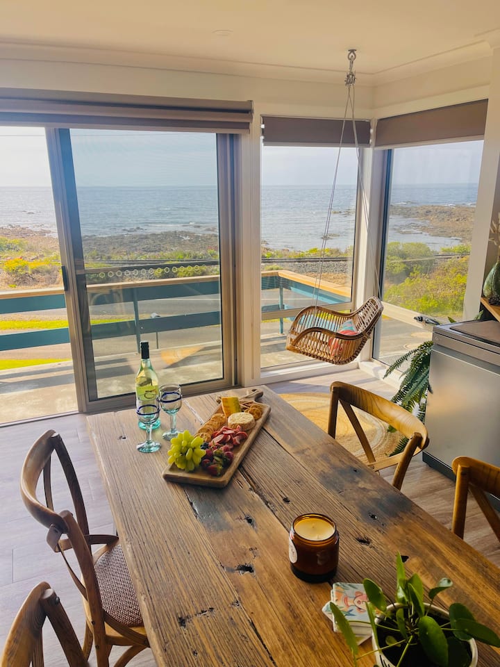 Penguin Holiday Rentals & Homes Tasmania, Australia Airbnb