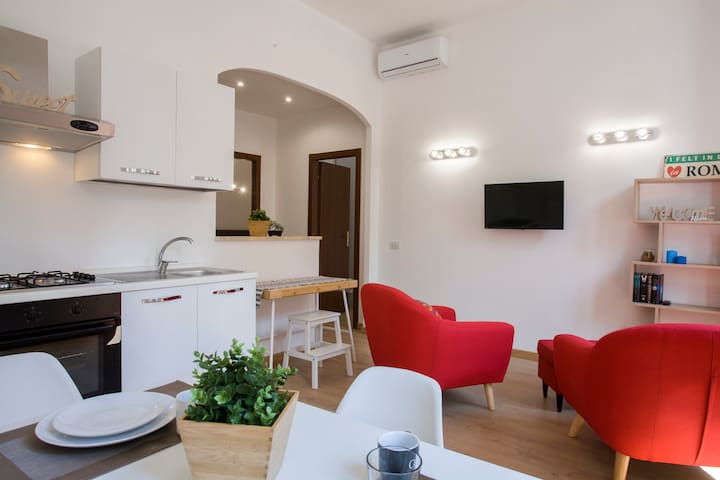 Largo Arenula #18 apartment 2