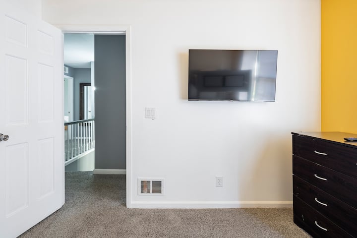 טלוויזיות 55אינץ 'בכל חדר!