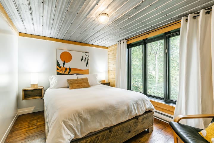 Reposez-vous profondément, entouré par la nature, prêt pour les sensations fortes de Bromont.