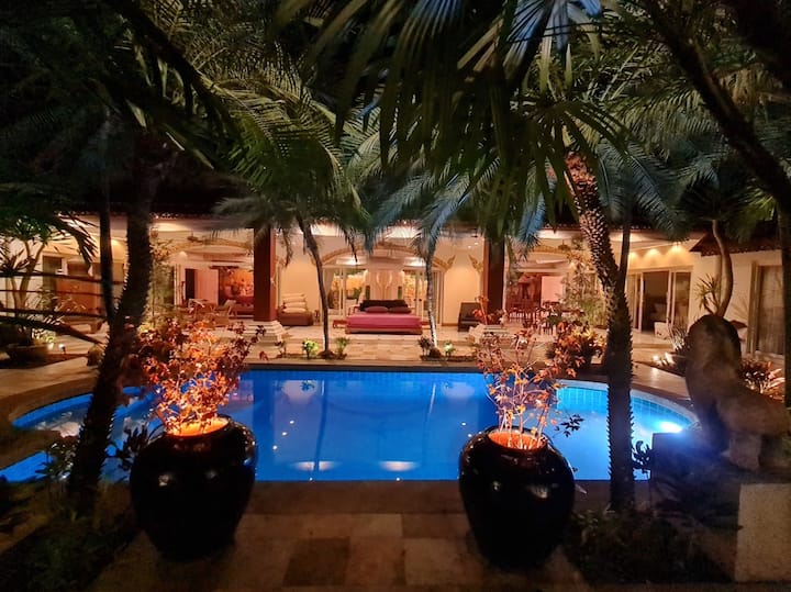 The Residence 3 Bedroom Villa Near Jomtien Beach - Pattaya