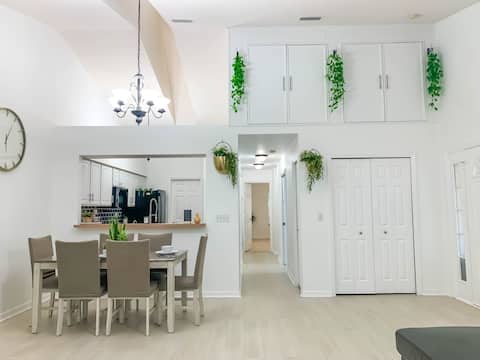 Peaceful Golf Stay 2BR/2BA – Gainesville/Alachua