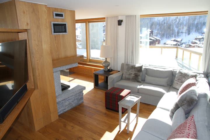 Penthouse Apartment Formerly Owned By Royal Family - Tignes