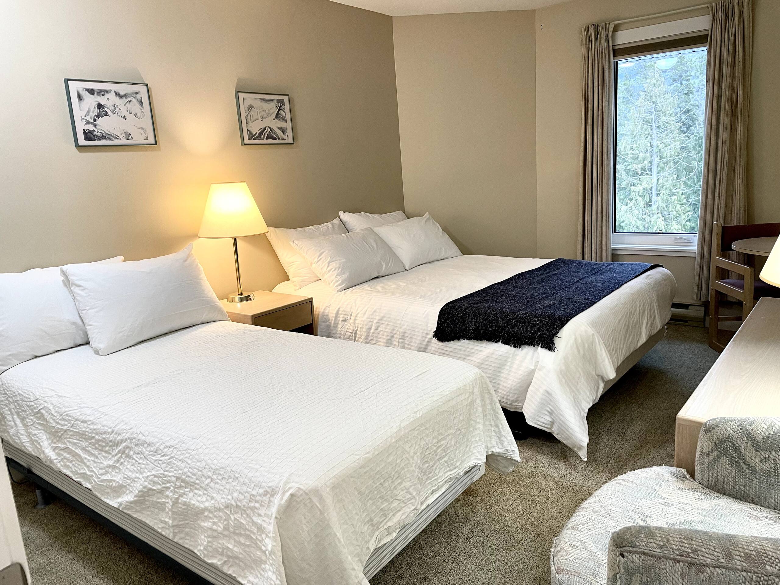 Cozy Hillside Condo - 2 Bedroom, 2 Bath - Photo 7