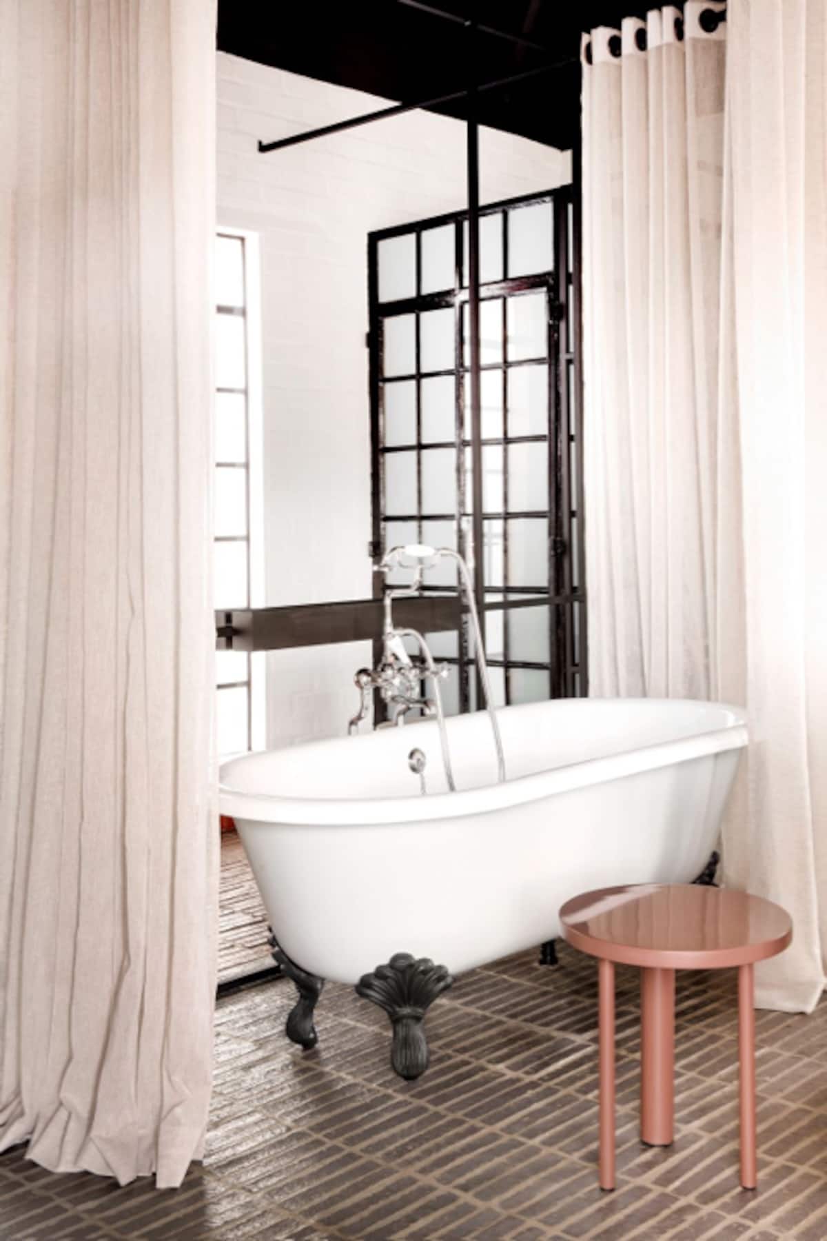 Off-grid Cottage — photo 5