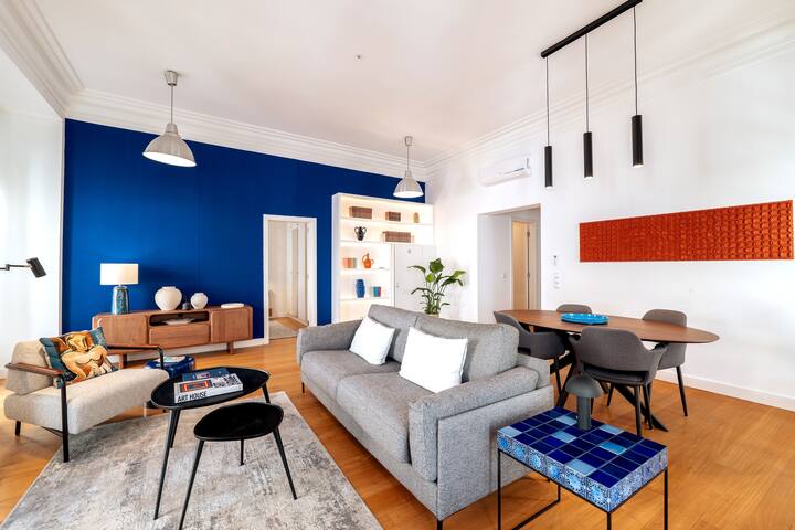 Hyper Central 2 bedroom next to the elevator gallery image 5