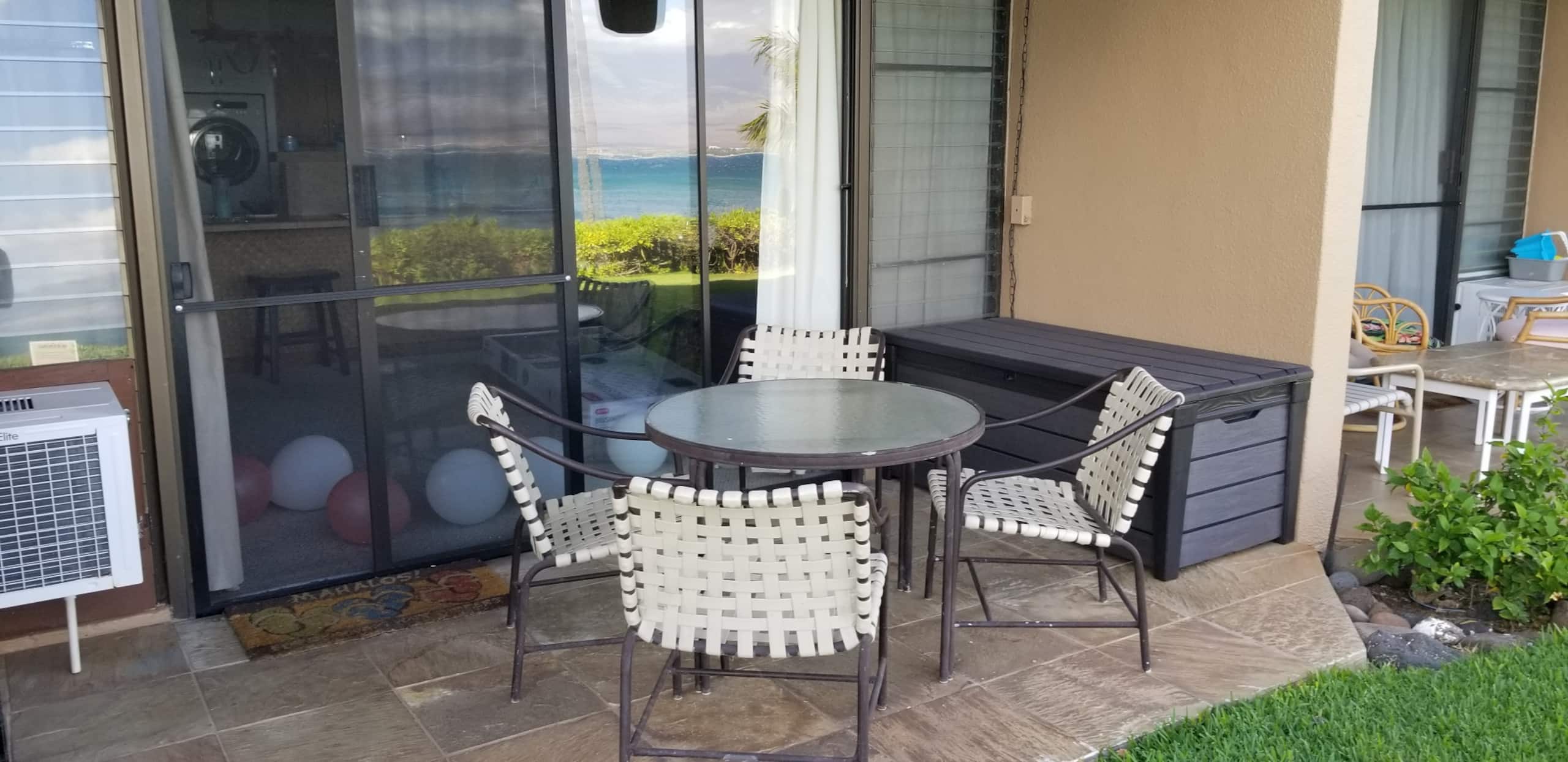Condo in Wailuku · ★4.9 · 1 bedroom · 3 beds · 1 private bath - Image 7