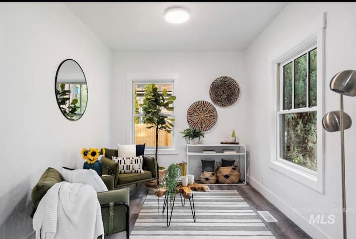 Cheerful 3 Bedroom West End, Hyde Park Area Boise - Boise, ID