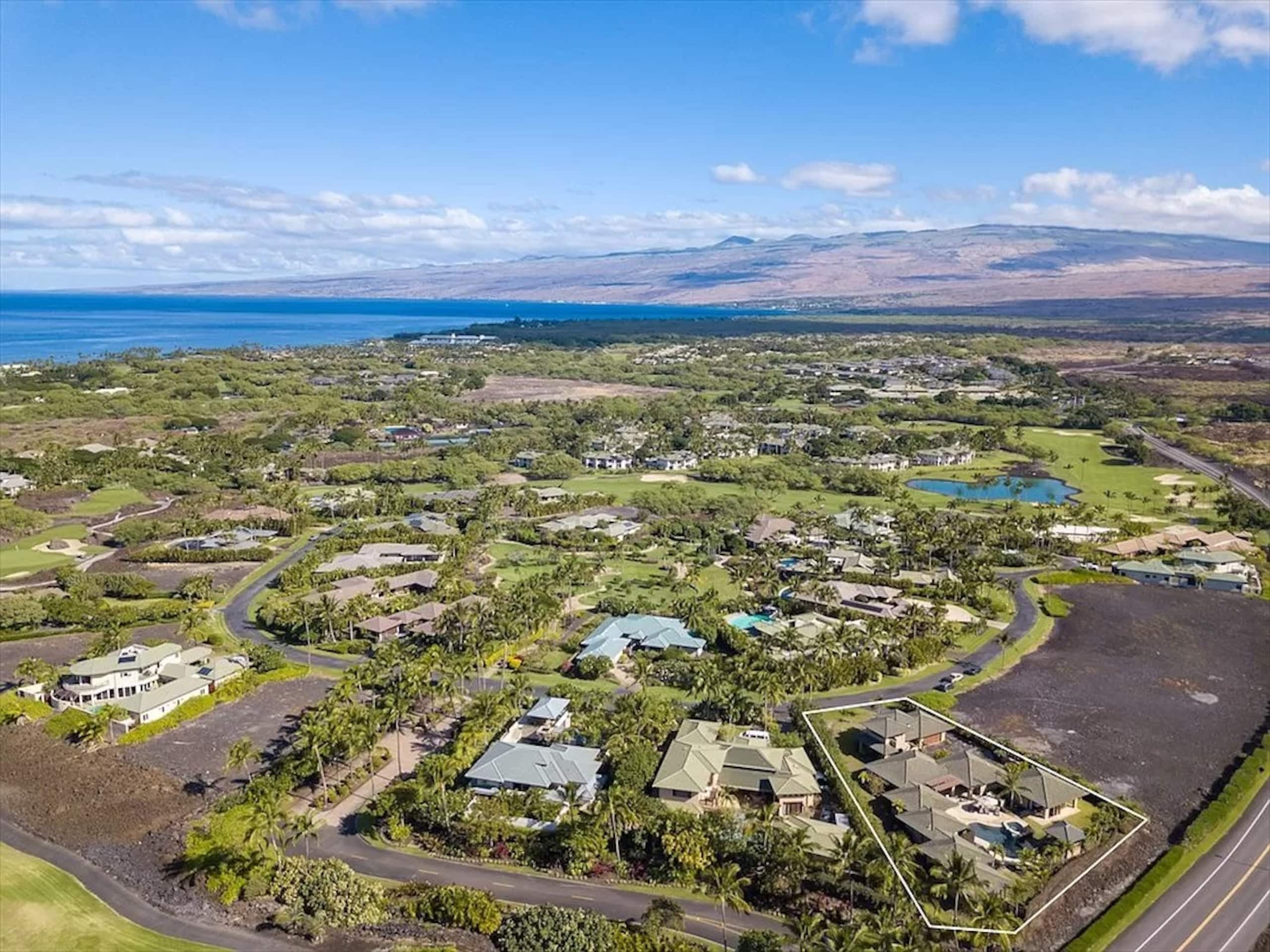 Home in Waimea · ★5.0 · 5 bedrooms · 6 beds · 6 baths - Image 56