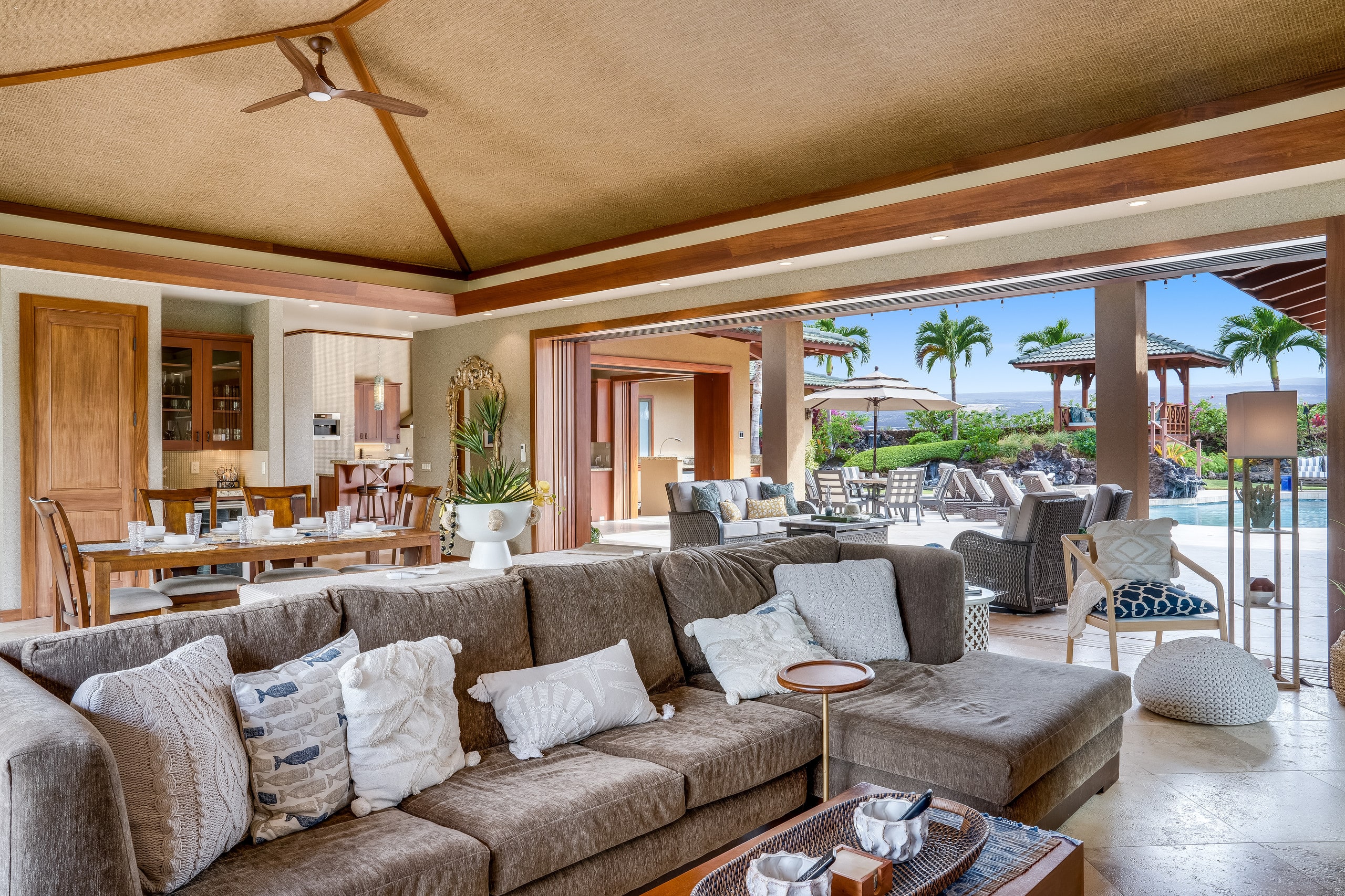 Home in Waimea · ★5.0 · 5 bedrooms · 6 beds · 6 baths - Image 15