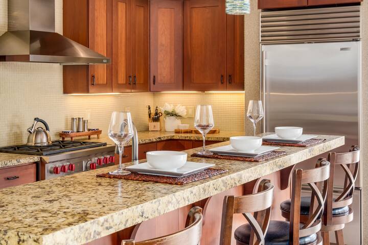 “Hale Mele” Polynesian Pod Style with Pool/Hot tub gallery image 5