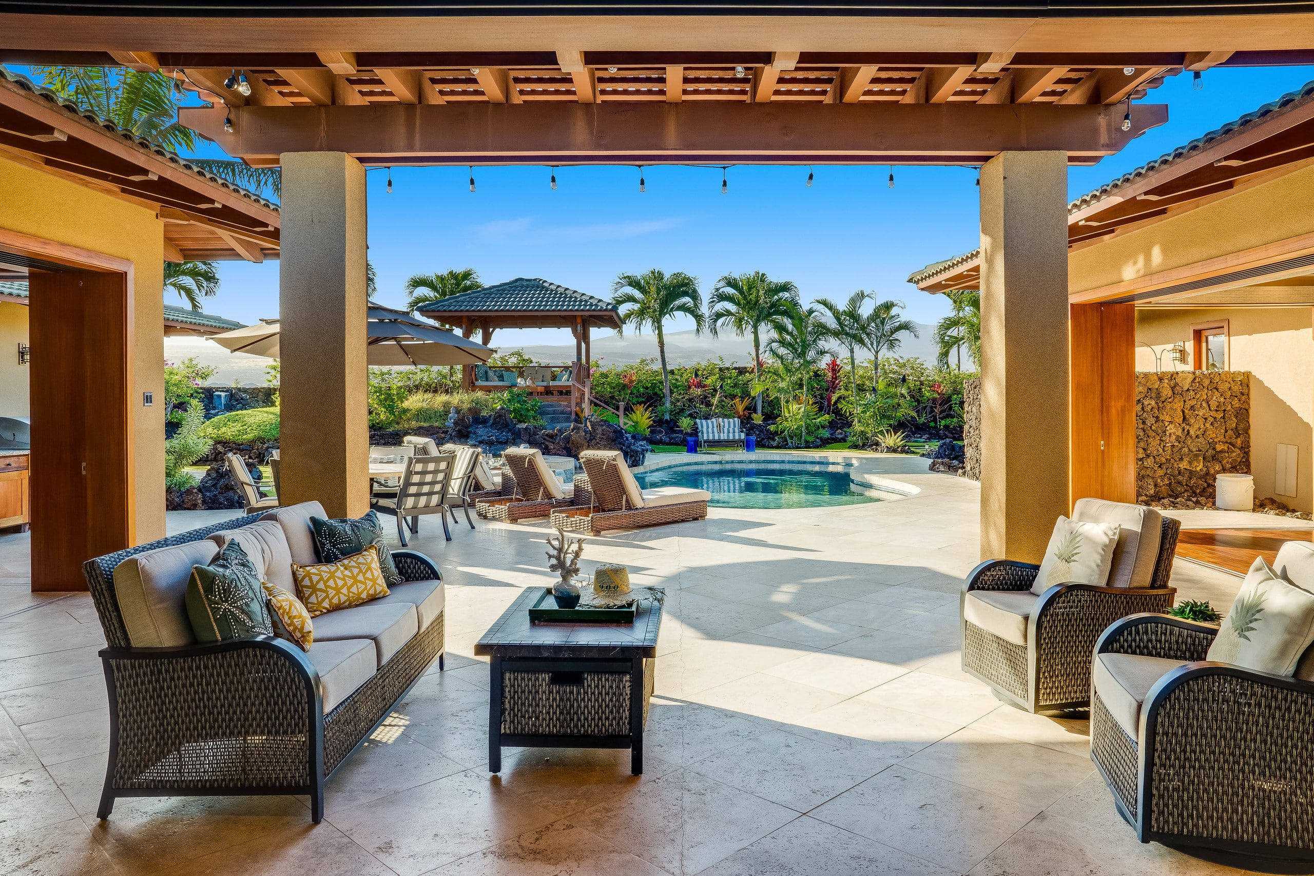 Home in Waimea · ★5.0 · 5 bedrooms · 6 beds · 6 baths - Image 10