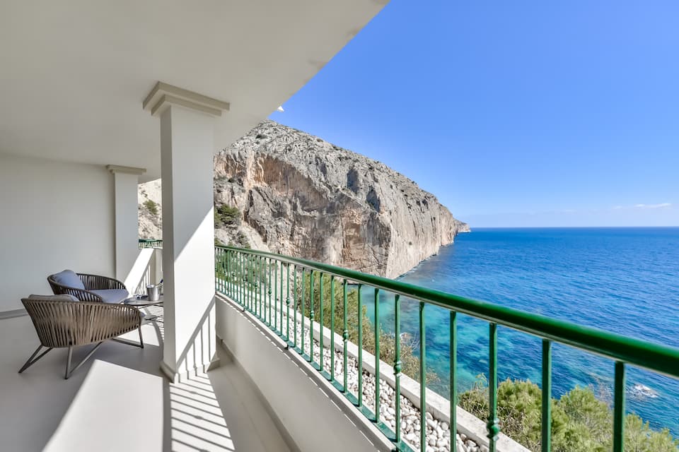 Alicante, Spain Vacation Rentals - Airbnb
