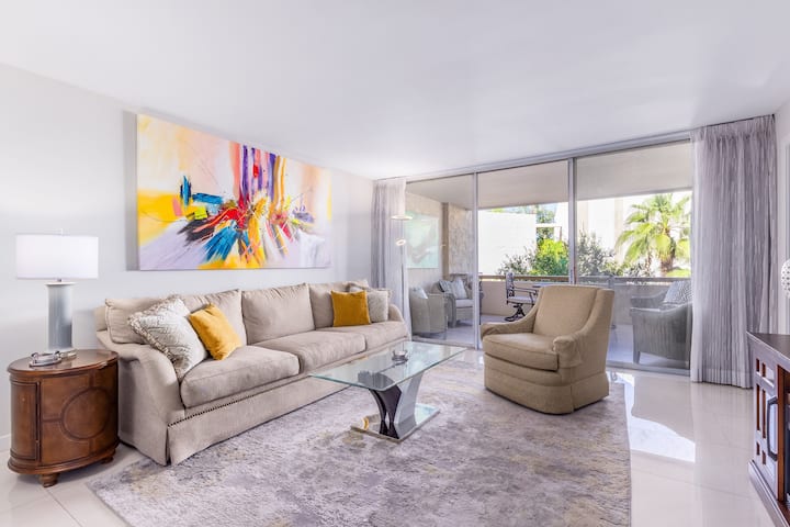 Remodeled Retreat:  Sleep Number King+heated Pool - Paradise Valley, AZ