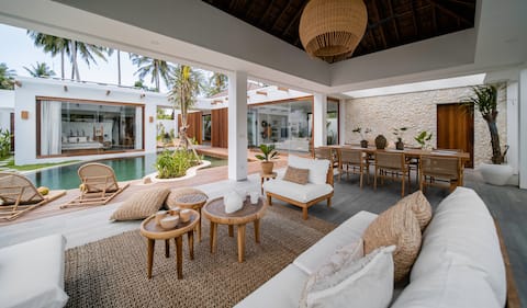 Villa Malolo - 3br Tropical villa with bathtub