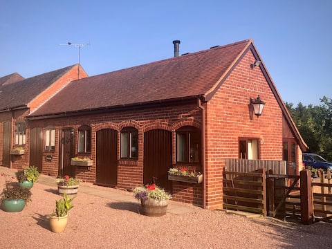 Barn conversion in  stunning countryside