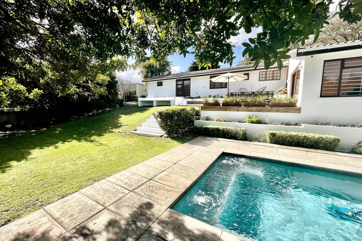 LA BOHEME – Villa with views and big garden gallery image 5