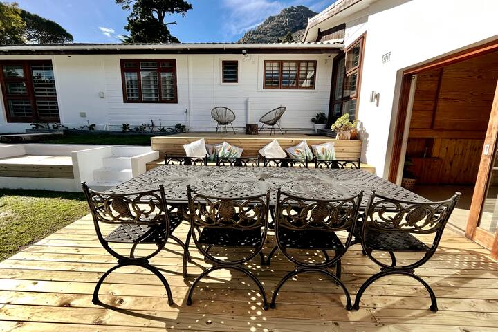 LA BOHEME – Villa with views and big garden gallery image 3