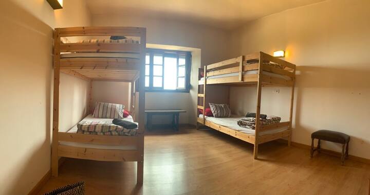 HABITACIÓN LAVA, para 4 personas