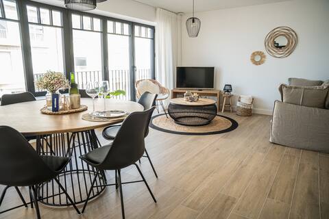 Top performing Airbnb: A lovely guesthouse near the sea- 4 pers! in Middelkerke
