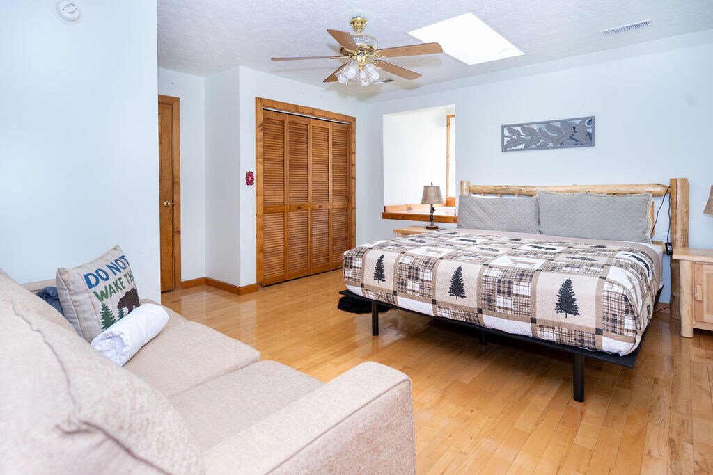 Nadhani Chumba Ngazi ya Pili (#1)