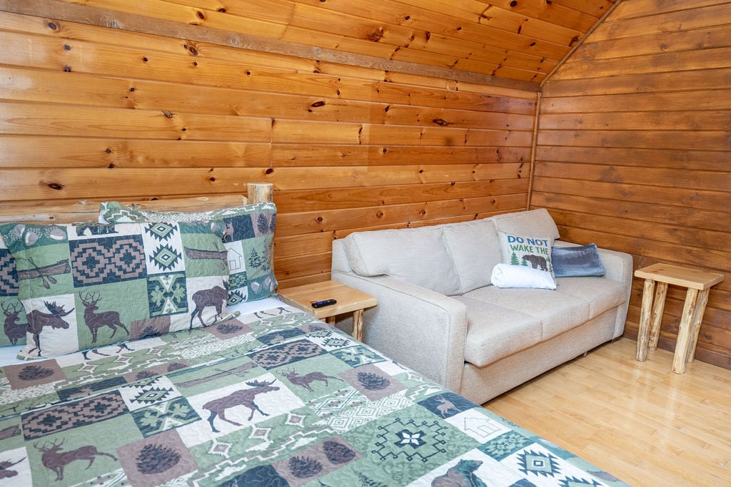 Nadhani Chumba Ngazi ya Pili (#3)