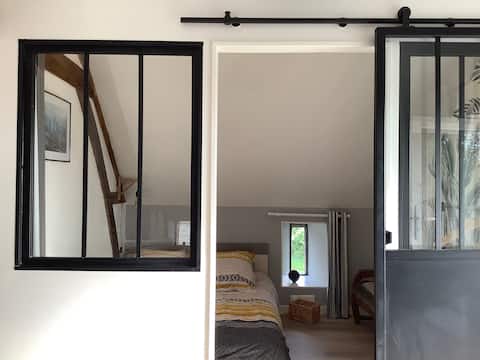 New independent apartment in the heart of nature.