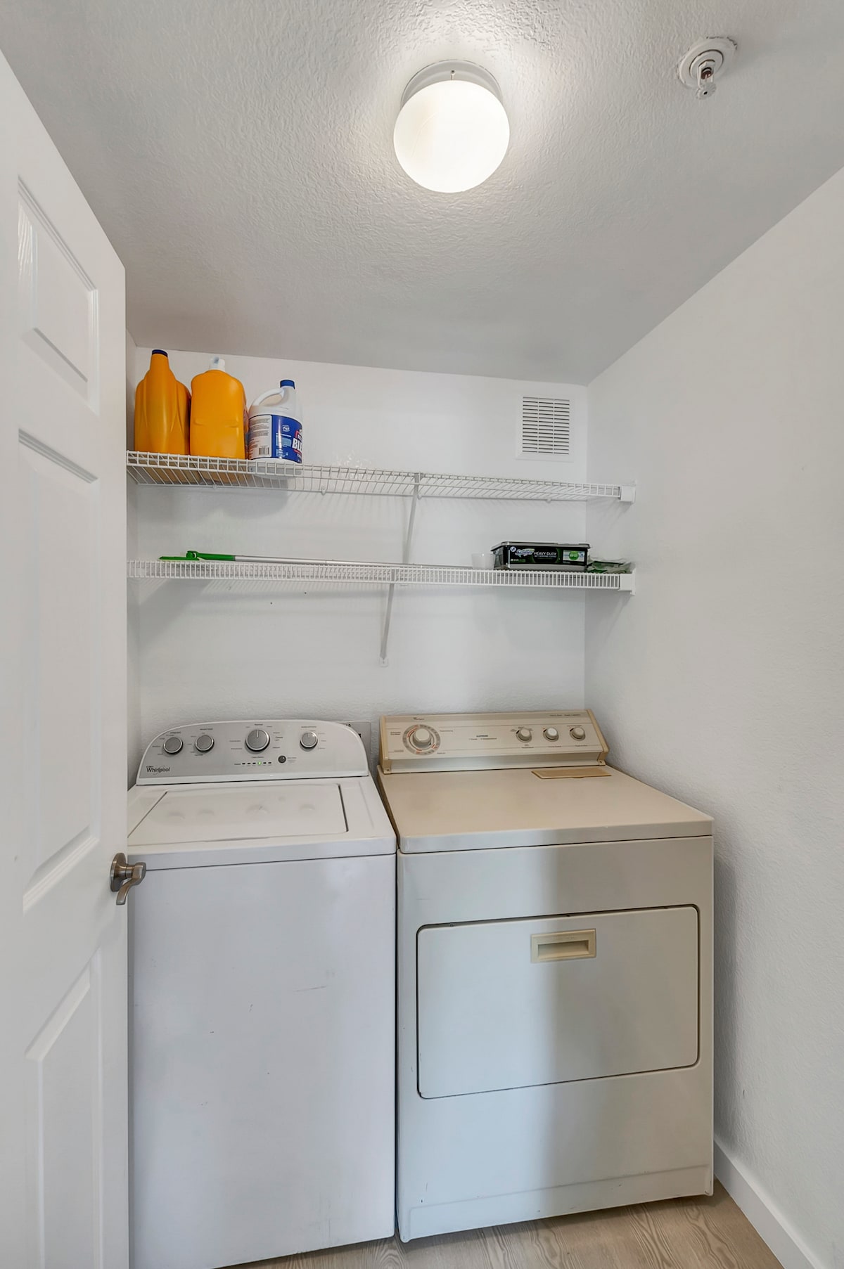 SuperHost 5 Star Service 2 Bedroom 2 Bathroom U030