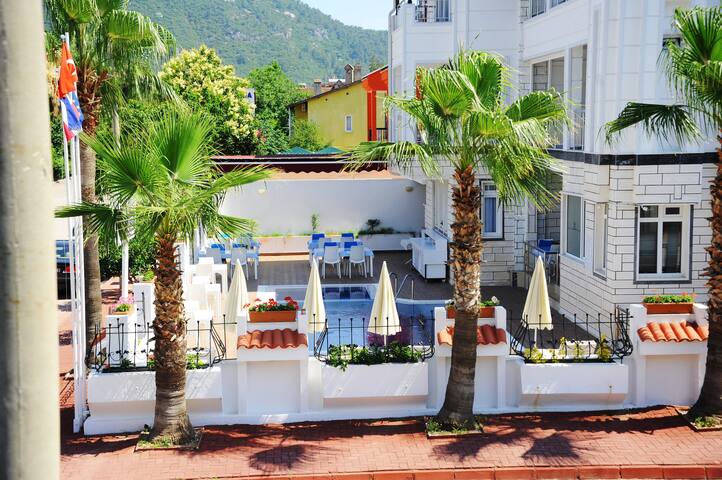 Amsterdam Otel & Suites Kemer managed Airbnb listing 3