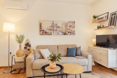Top performing Airbnb: Lovely apartment, free parking, optical internet in Đenovići