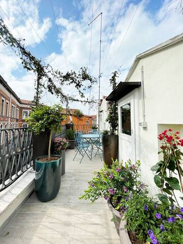 Cà Cornelia – a rooftop terrace with dazzling view gallery image 5