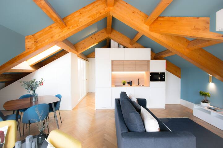 HM – Infante Riverside Apartment R gallery image 3