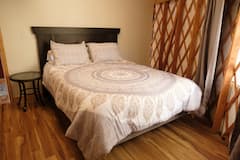 Secluded+2+Bedroom+yurt+with+a+view-+Bennets+yurt