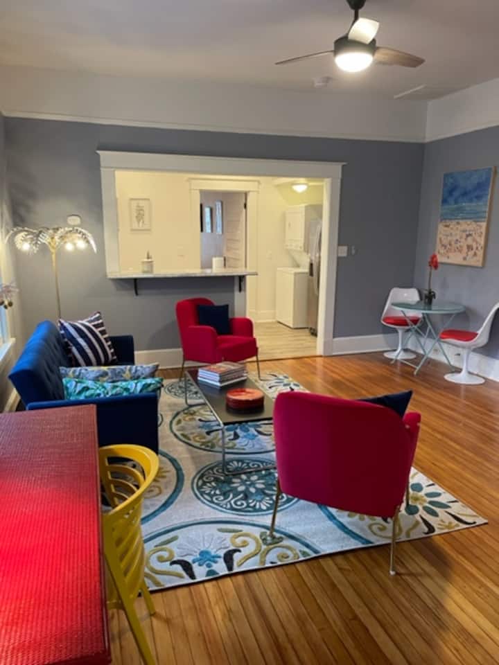 Historic Happy Place! Quiet 1 Bedroom w/ Parking Houses for Rent in