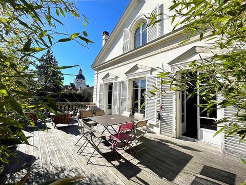 Duplex 130M², Terrace 50M² private car park