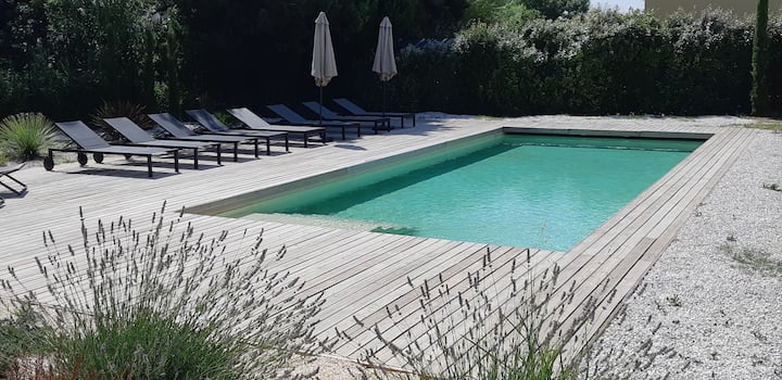 Gite au Paradou. Heated pool. Wood terrace