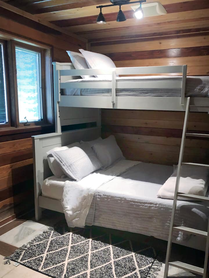 Bedroom 4: twin over full bunkbed.