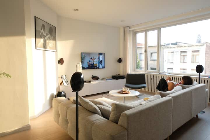 105m² Luxurious And Sunny 3 Bedroom Apartment - Aartselaar