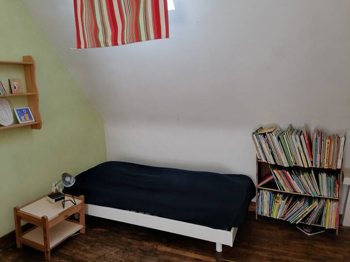 Chbre 3 Port
2 poschodové postele a 1 jednolôžko