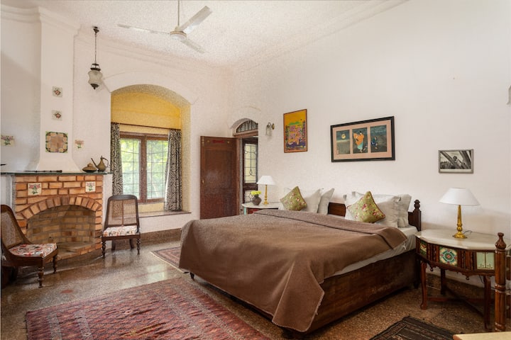 Master Bedroom 1 (Room with ensuite bathroom)