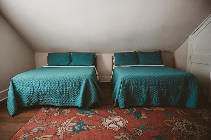 Bedroom #4- Great kids room with 3 beds