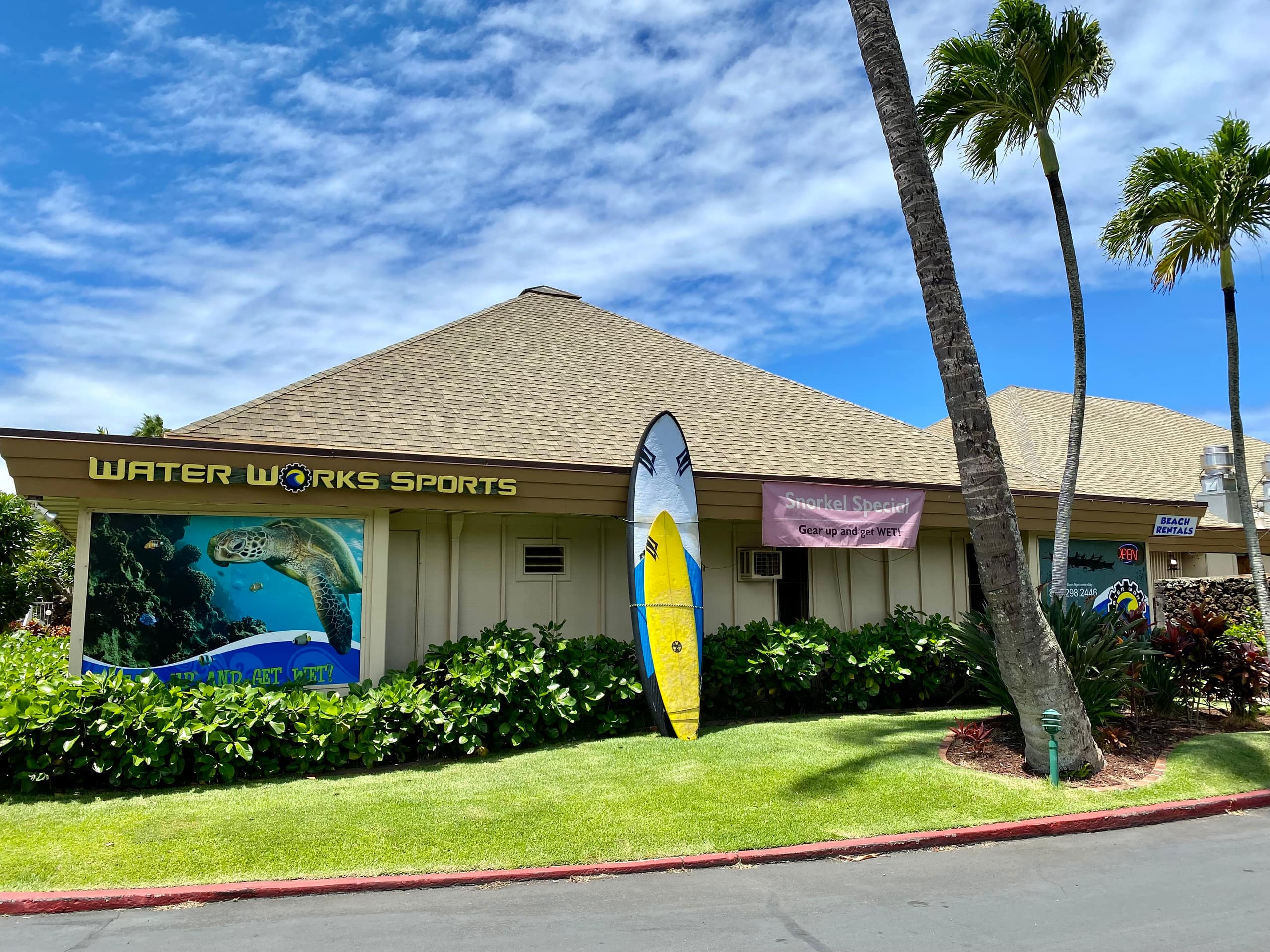 Condo in Lahaina · ★4.99 · Studio · 2 beds · 1 bath - Image 11
