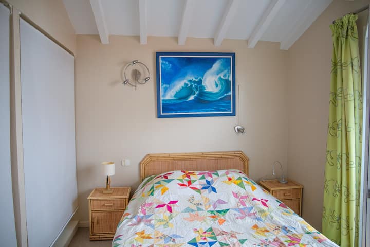 chumba cha kulala cha ghorofa 4, kitanda cha sentimita 160