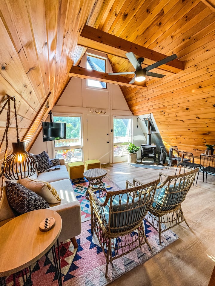 Juniper Hill A-frame - Wilmington, NY