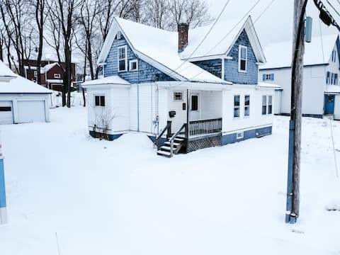 Successful Airbnb property: Trailside Pet-Friendly Home in Bangor